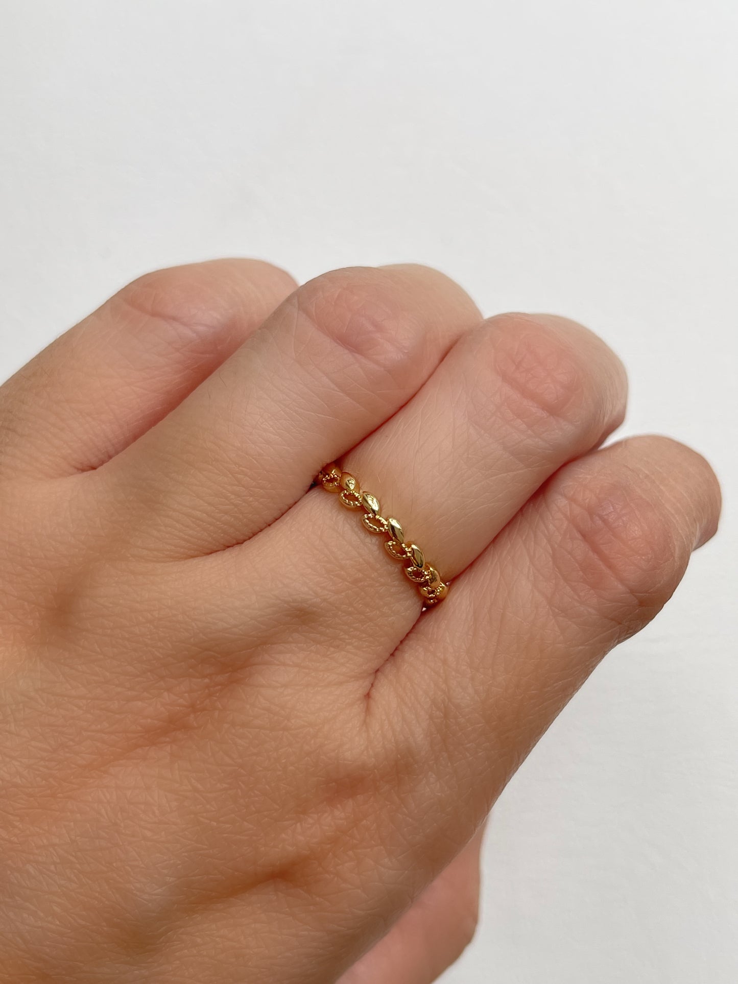 ANILLO HOJITAS