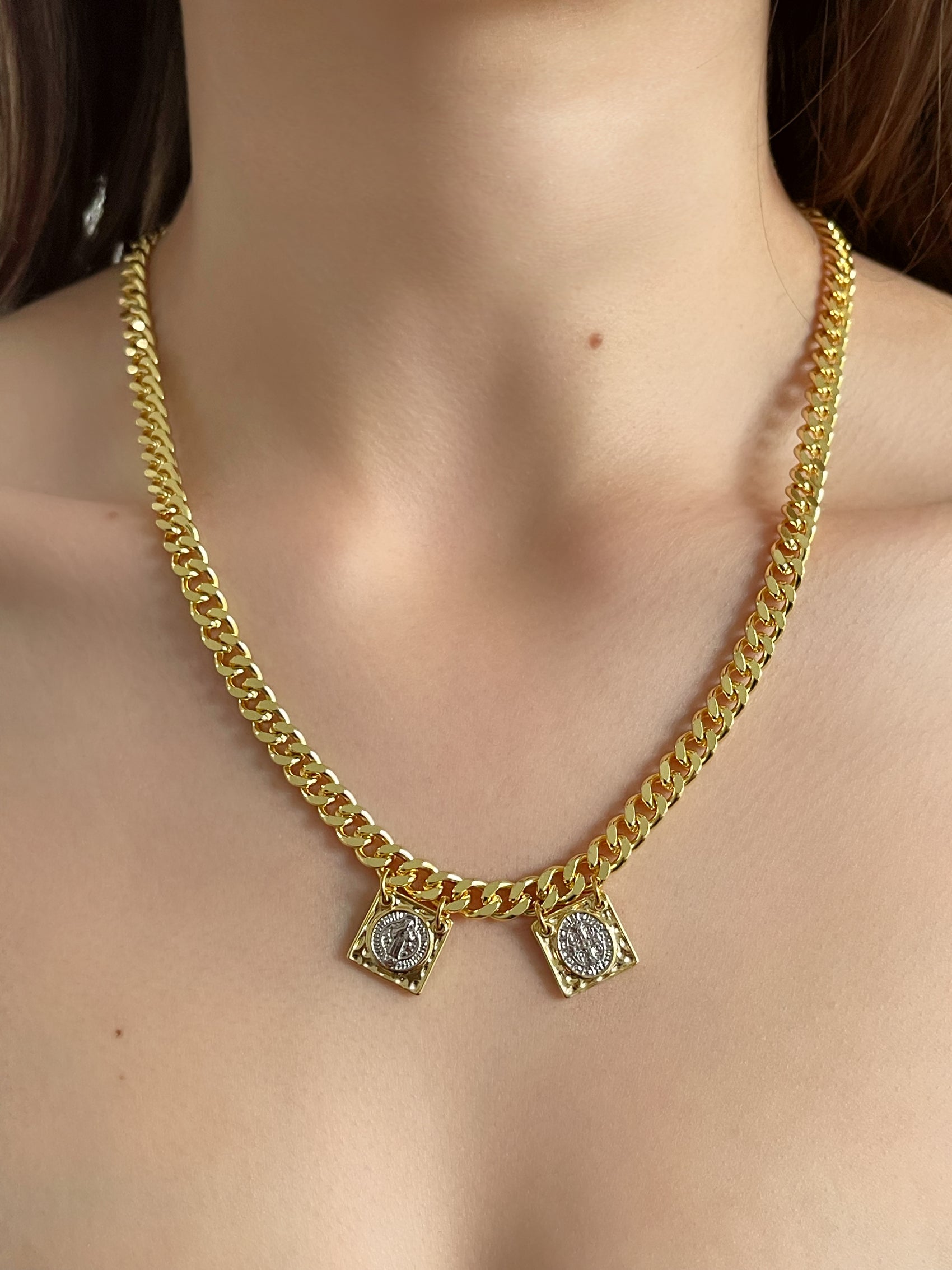 COLLAR ESCAPULARIO