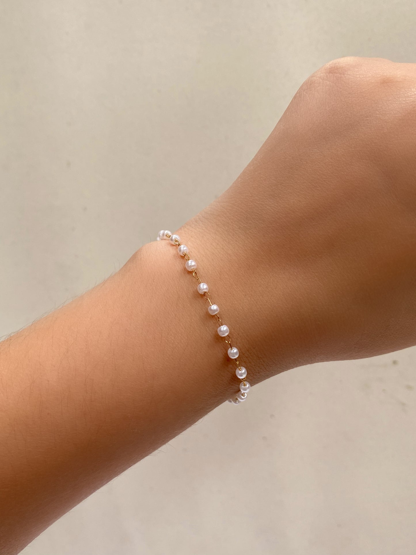 PULSERA CADENA PERLITAS