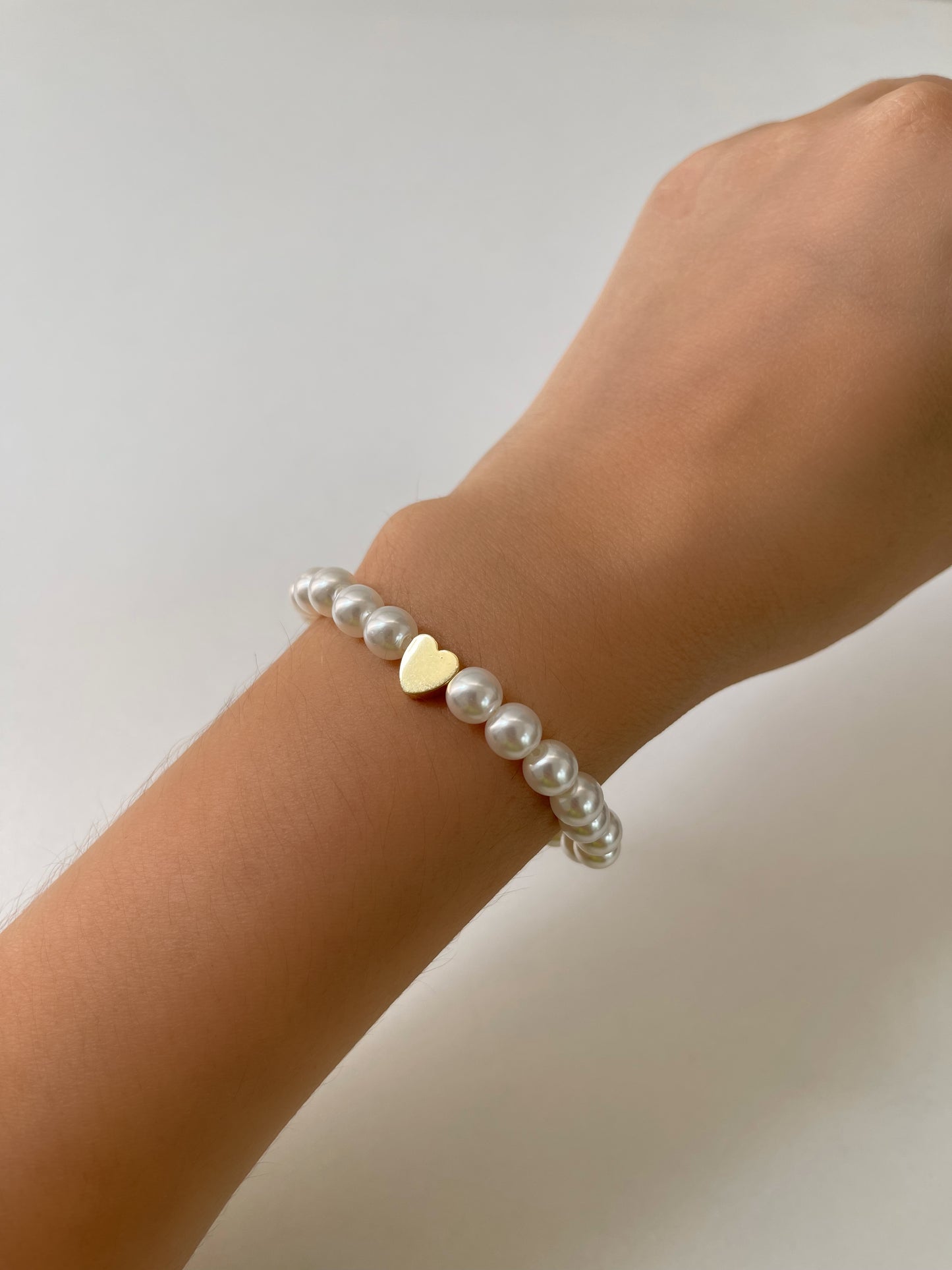 PULSERA PERLAS CON CORAZON