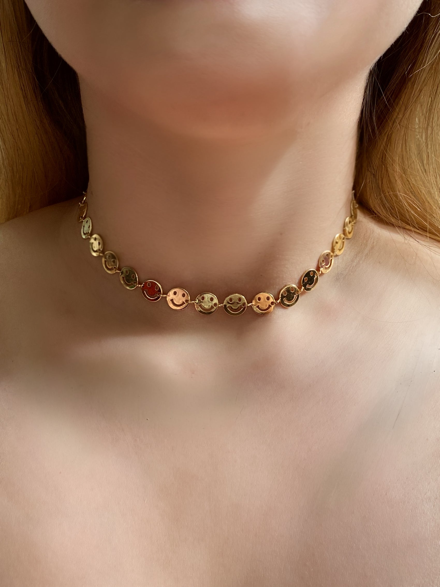 CHOKER HAPPY FACE