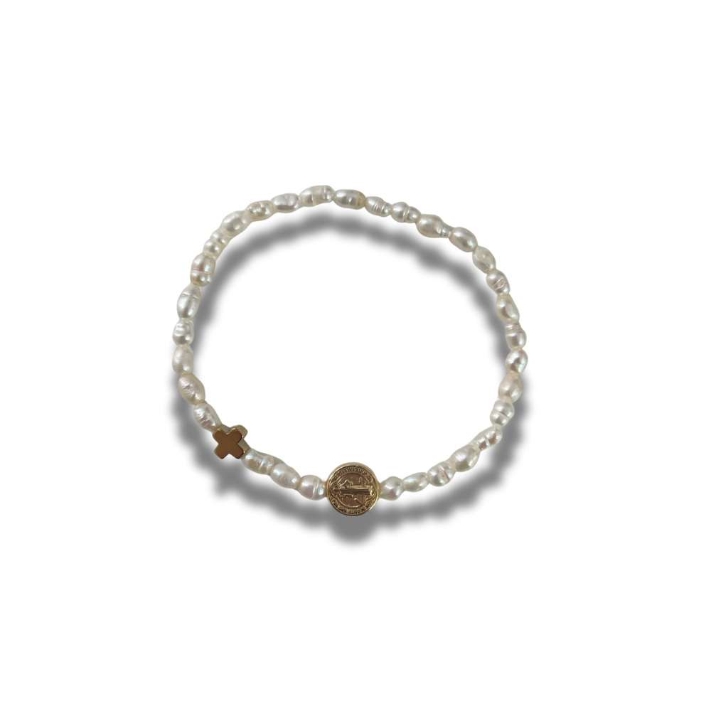 PULSERA PERLAS CON SAN BENITO Y CRUZ