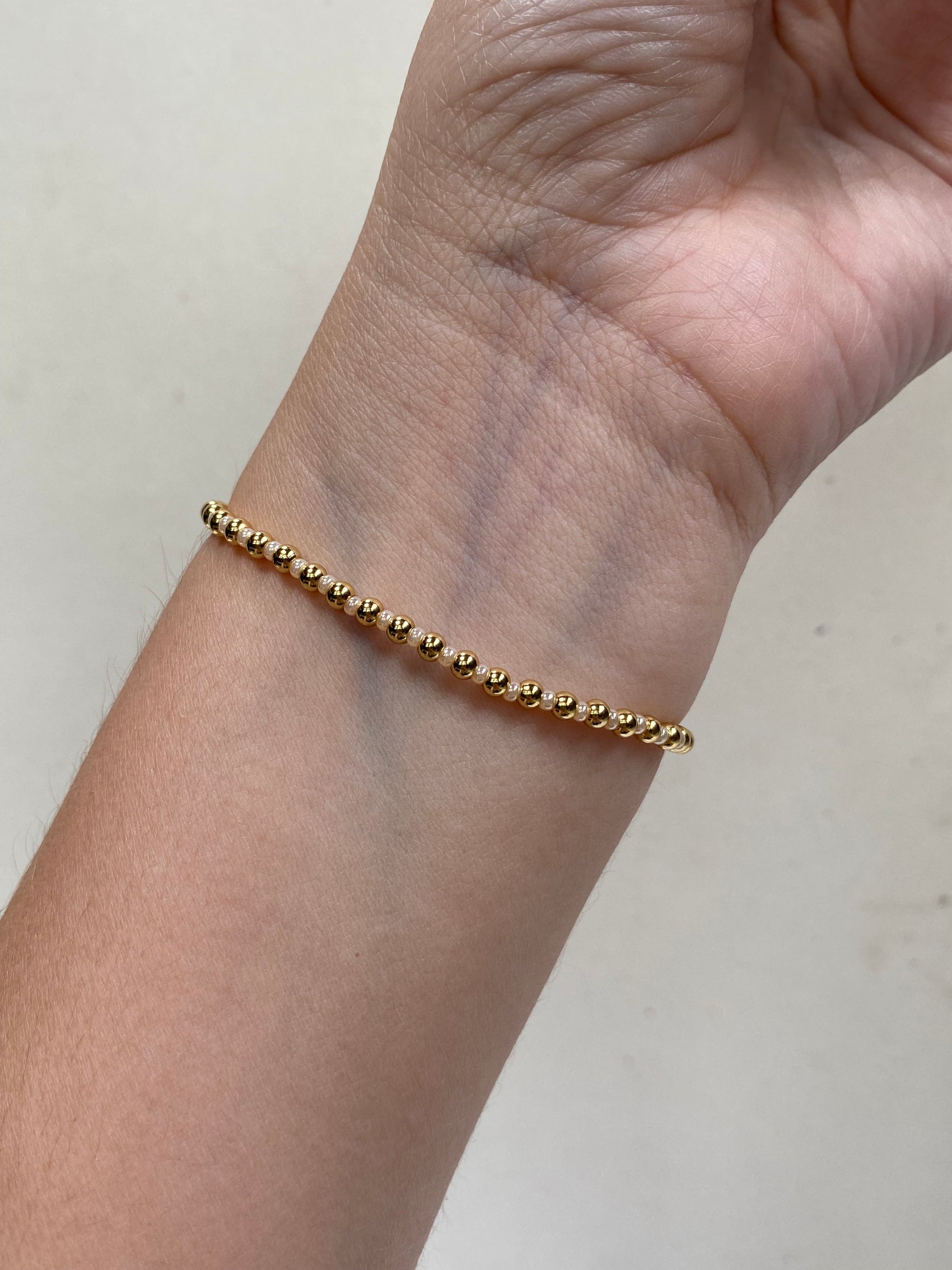 PULSERA CHAQUIRAS CON INICIAL