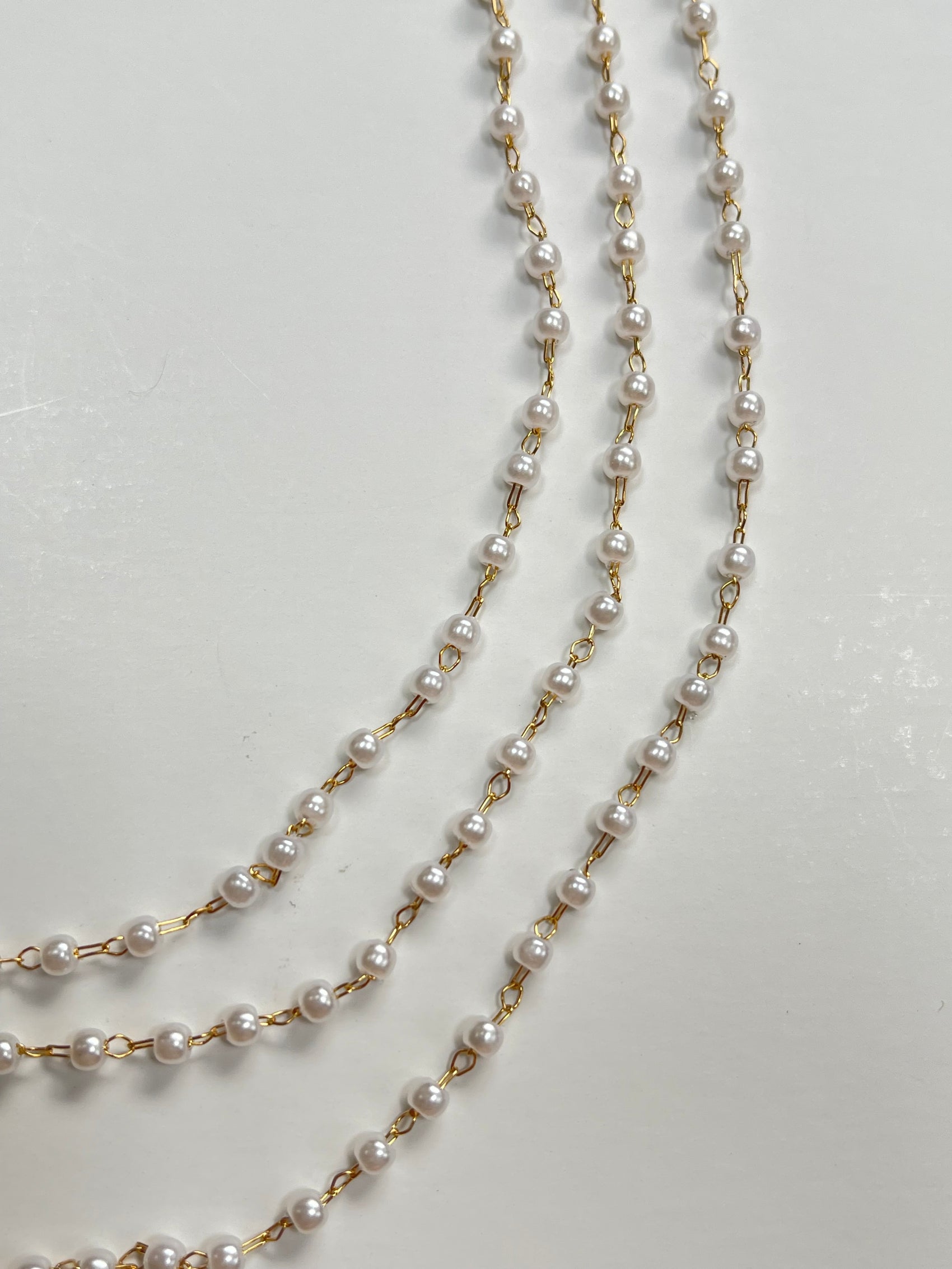 COLLAR PERLITAS PEQUEÑAS