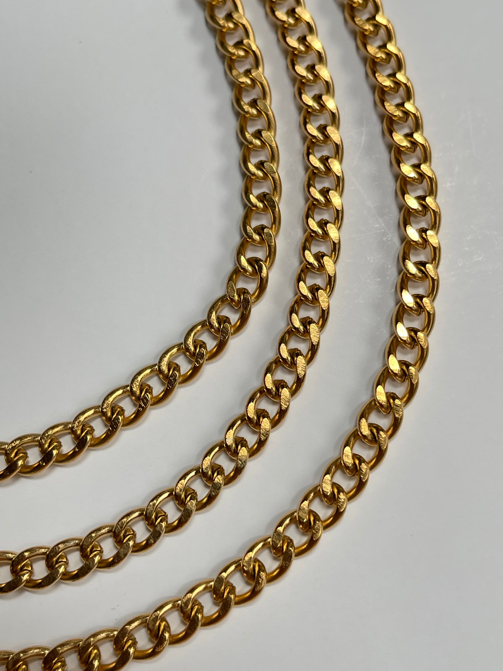 COLLAR CHUNKY AI