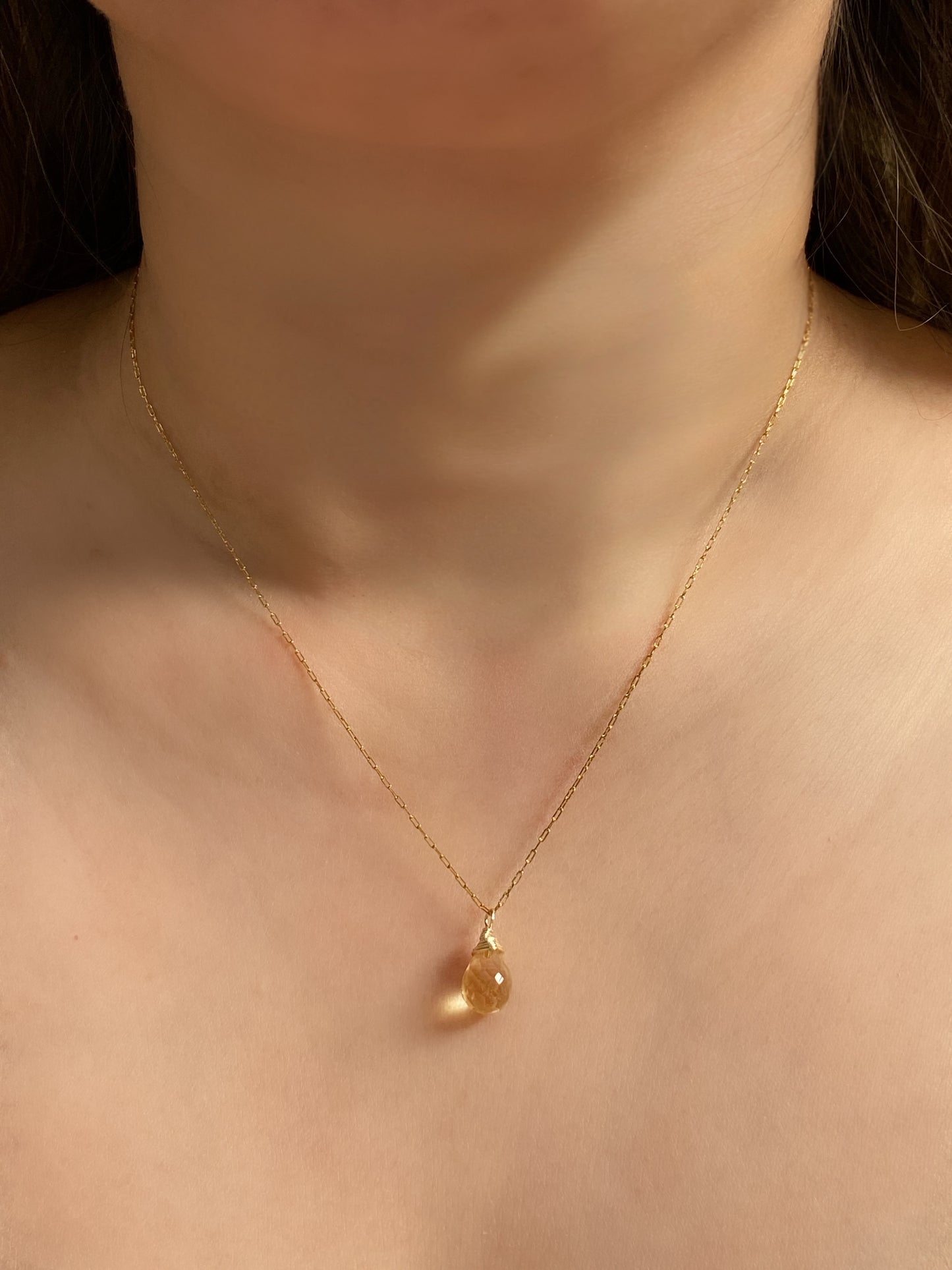 COLLAR PIEDRA GOTA