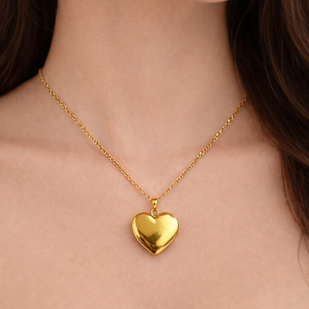 collar con dije de corazón que se abre y se puede usar como portafoto, de acero inoxidable color dorado