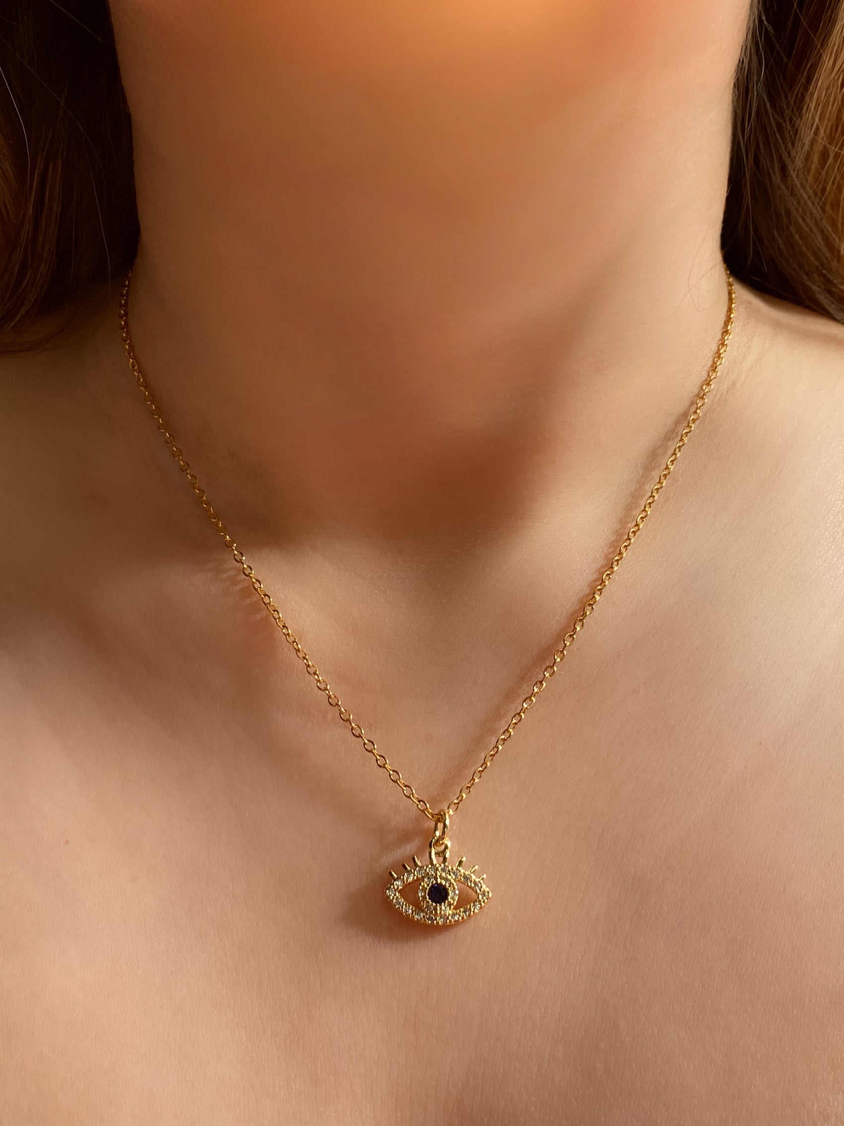 COLLAR OJO