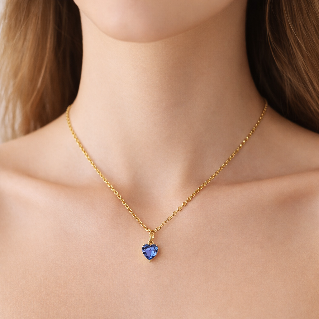 collar con corazon azul pequeño, hermoso detalle para regalar o lucir, cadena bonita con corazon