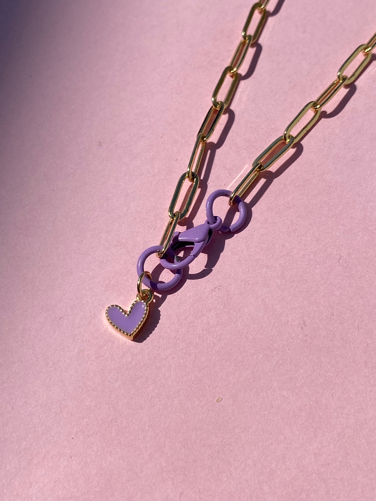 Collar dije corazón morado